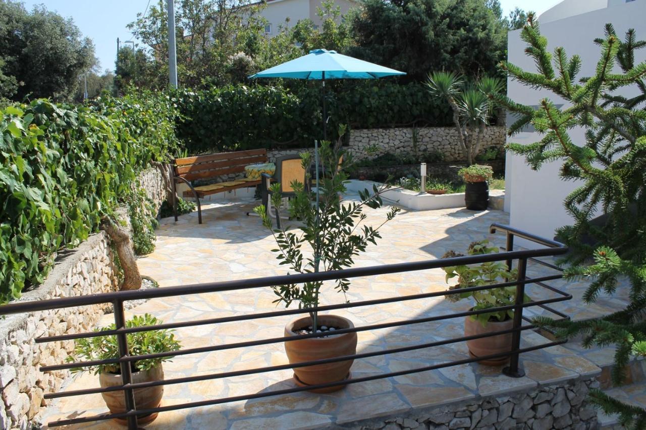 Apartment Bo&Dy With Private Pool โรกอซนิซา ภายนอก รูปภาพ